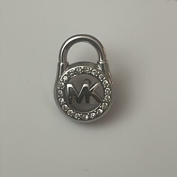 Michael Kors Earrings Stud Silvertone Stainless Steel Logo Locket - Picture 7 of 8